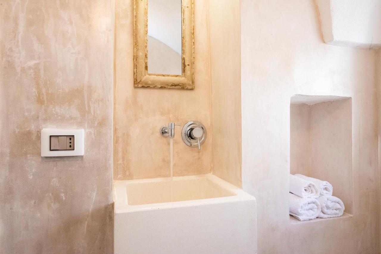 オストゥーニ La Contessina - Apulian Styleヴィラ エクステリア 写真